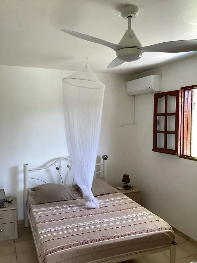 Villa Cafe - Appartement F2 A Sainte-Anne 0*, Sainte-Anne (Grande-Terre)
